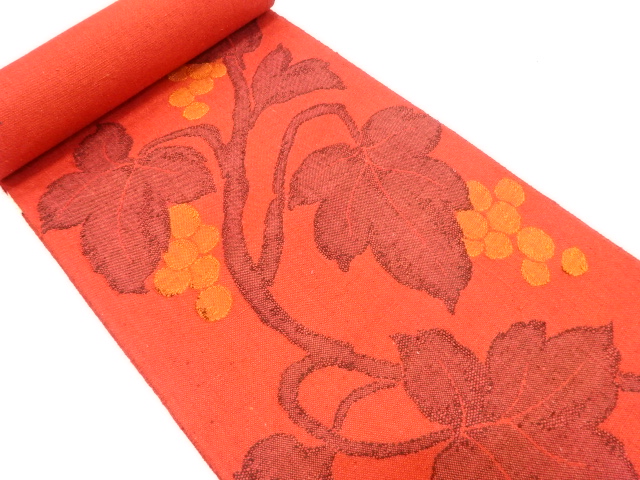 アンティーク　三幸織物製　手織り真綿紬　葡萄模様織り出し　名古屋帯反物